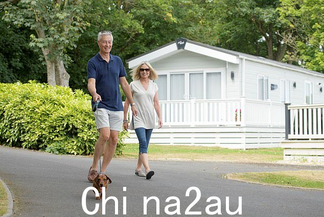 每个公园都位于大自然中,但从当地城镇可轻松抵达,Shorefield 在多塞特最迷人的环境中结合了原始的自然魅力和无拘无束的优雅