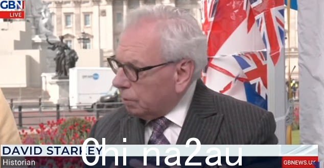 历史学家 David Starkey,图片来自 GB News,本周卷入了一场新的种族主义争端——在宣布他在之前的丑闻后“取消”自己的几小时内” class=