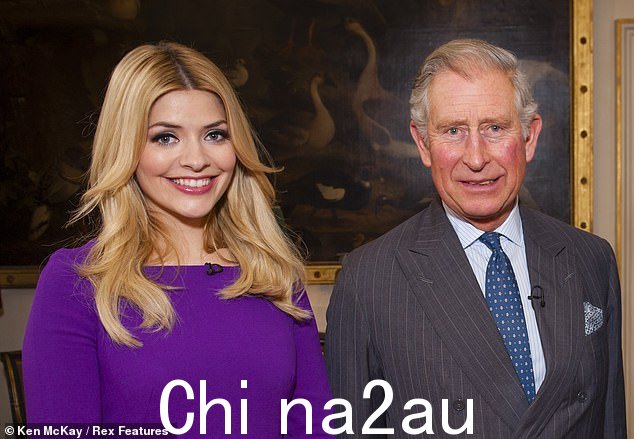 Celebrations:Holly Willoughby 也称赞了新君主(2013 年拍摄)
