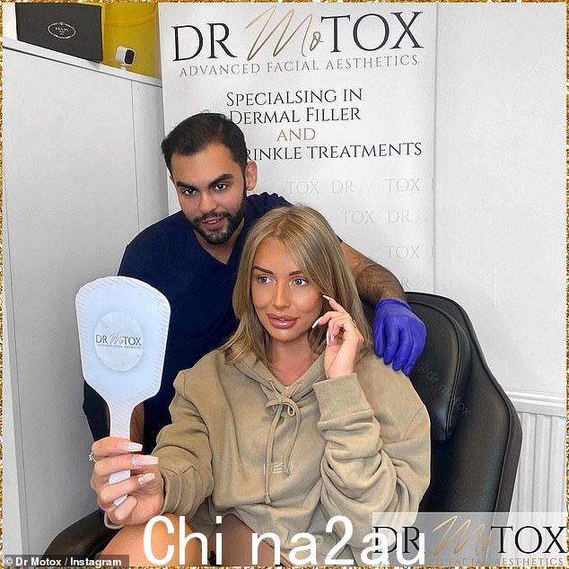 在安全的手中:但是在哈雷街 Dr Motox 诊所的所有者 Mohamed Hamed 博士的帮助下,经过多年不合格医生的拙劣手术后,她学会了爱上自己自然的容貌