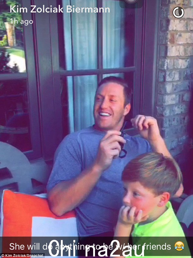 检查:Kroy Biermann 检查狗项圈是否适用于 Ariana