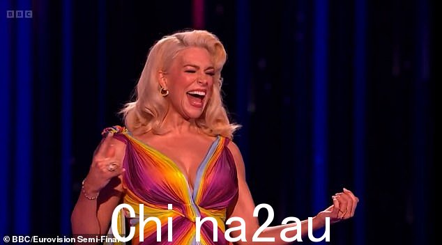 Icon: t Hannah Waddingham 被誉为周二欧洲电视网半决赛的杰出主持人,因为她以她的机智和隐藏的才华取悦了粉丝