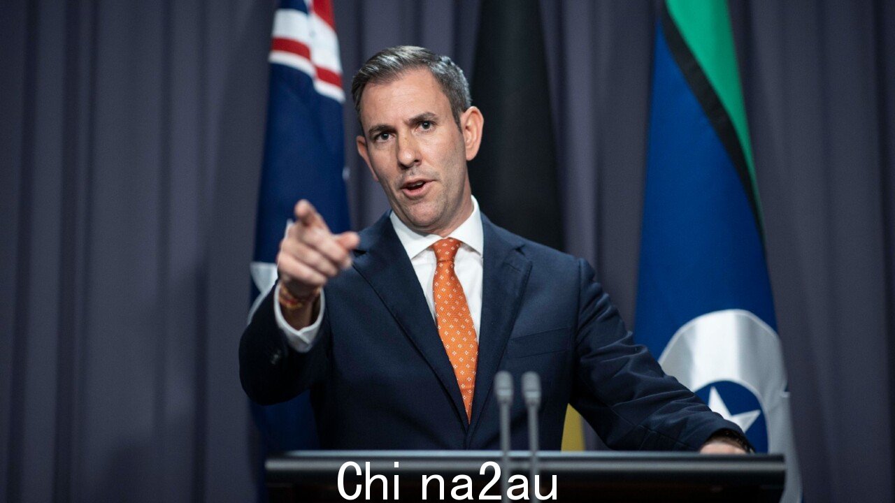 Jim Chalmers 呼唤格林国会议员对 HECS 债务‘不诚实’” /><p>在质询时间,财政部长吉姆·查默斯 (Jim Chalmers) 对绿党成员的提问做出激烈回应,对自由党发起攻击,提醒反对党他们与</p><p>Chalmers 先生正在回答一名绿党成员关于 HECS 债务的问题,这时反对党领袖彼得·达顿 (Peter Dutton) 的一句听不见的插话导致了众议院的喧闹。</p><p>一场激烈的辩论在 Chalmers 先生开始将矛头指向 Dutton 先生之前,两党之间的争吵愈演愈烈,因为联盟党与绿党和一国党结盟以阻止政府的住房负担能力基金。</p><p>“你在和他们一起投票,你和他们一起投票!你在参议院与他们一起投票,”查默斯先生说。</p><img class=