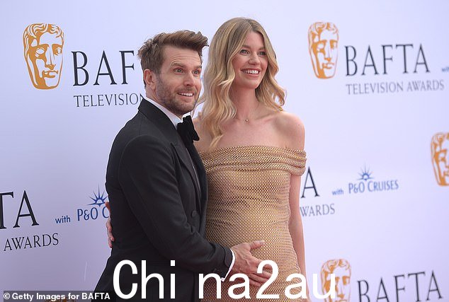 幸福的一对!上周这对夫妇宣布他们将迎来第一个孩子