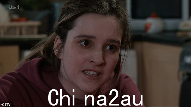 诚实:尽管 Abi (Sally Carman-Duttine) 之前相信她的房客是清白的,但他最近的行为和 Amy(如图)的反抗在周一改变了她的想法