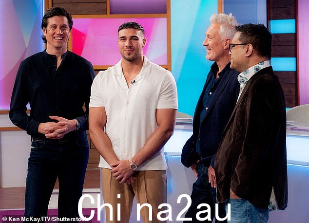Heartfelt:在他与 Vernon Kay、Tommy Fury 和 Martin Kemp 一起出现在 Loose Men 面板上时,Paul 承认这“与珠宝的价值无关”,而是与“爱”有关