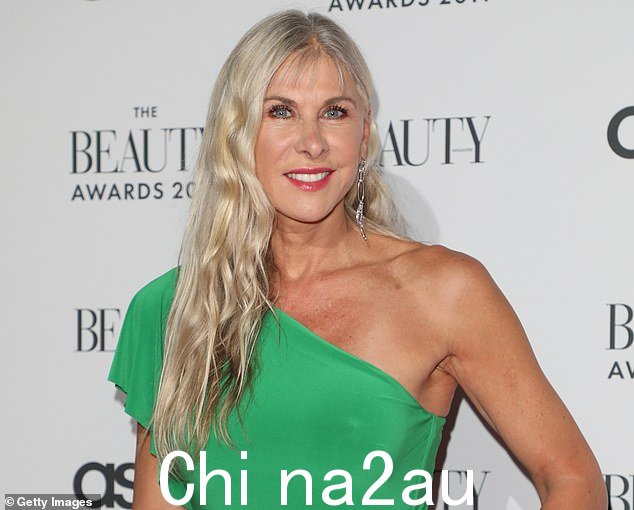 今天对泳装的批评是由前奥运游泳选手 Sharron Davies 领导的