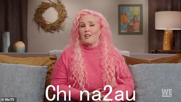 混合信号:Mama June Shannon 在《Mama June:家庭危机》第六季的第三集中平衡了她未来的计划和动荡的家庭生活,周五播出
