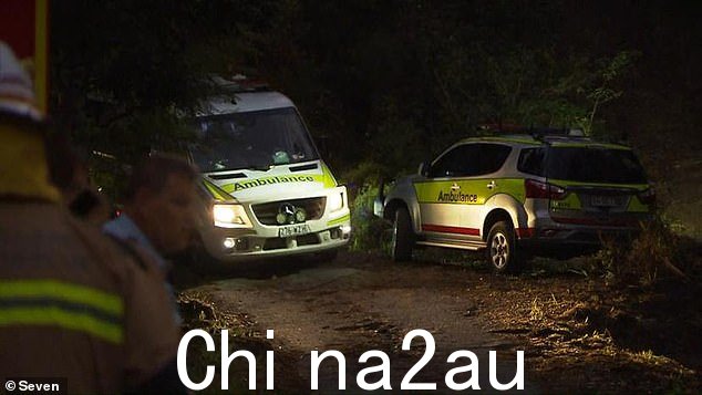 警方在确定起火原因时宣布了犯罪现场