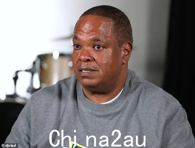 实话实说:事件发生 24 年后,里维拉说 Jay-Z 不是那个在专辑发行派对上用刀刺他背的人。'不,' Rivera 告诉 Vlad TV。'Jay-Z 不是那天晚上真正刺伤我的人'