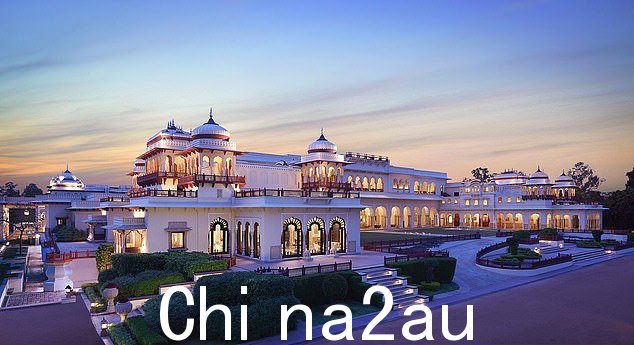 在全球顶级酒店榜单中，印度斋浦尔的 Rambagh Palace 名列前茅