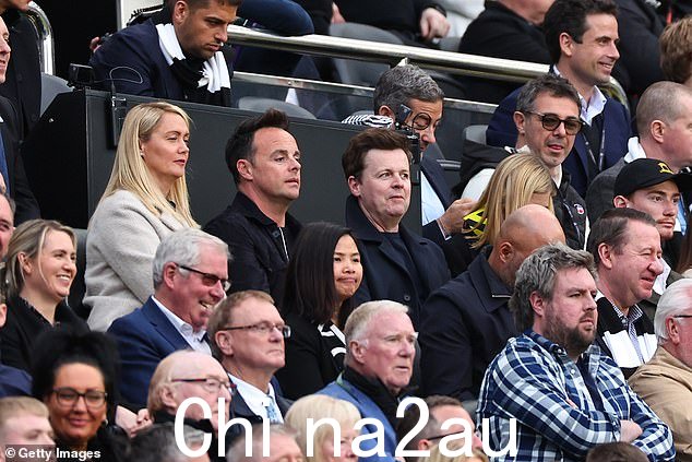该休息了!主持人在 Instagram 视频中证实了这一令人惊讶的消息,称多次获得 BAFTA 大奖的节目将在 2024 年后暂停