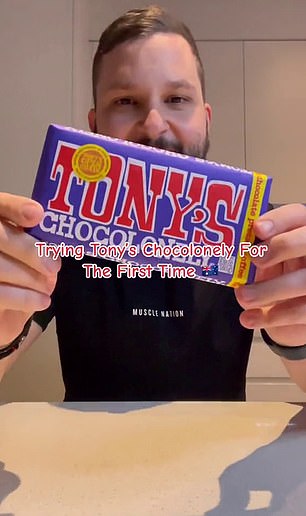 Tony's Chocolonely, has被澳大利亚人称为“世界上最好的巧克力”，他们纷纷涌入超市抢购 8 美元的巧克力棒