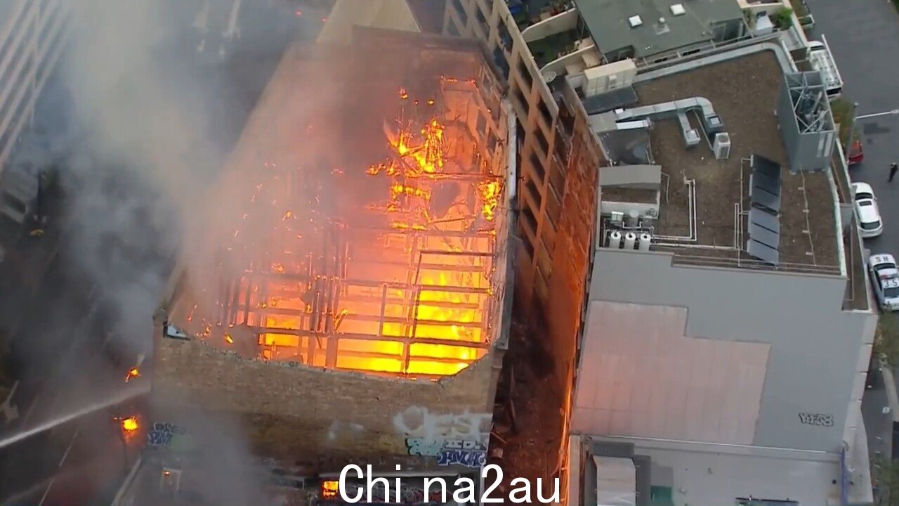 '爆炸' 听说悉尼 CBD 大楼起火