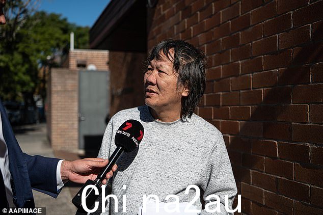 Quach(如图)还面临一项指控,分别是携带违禁药物和持有涉嫌被盗的物品