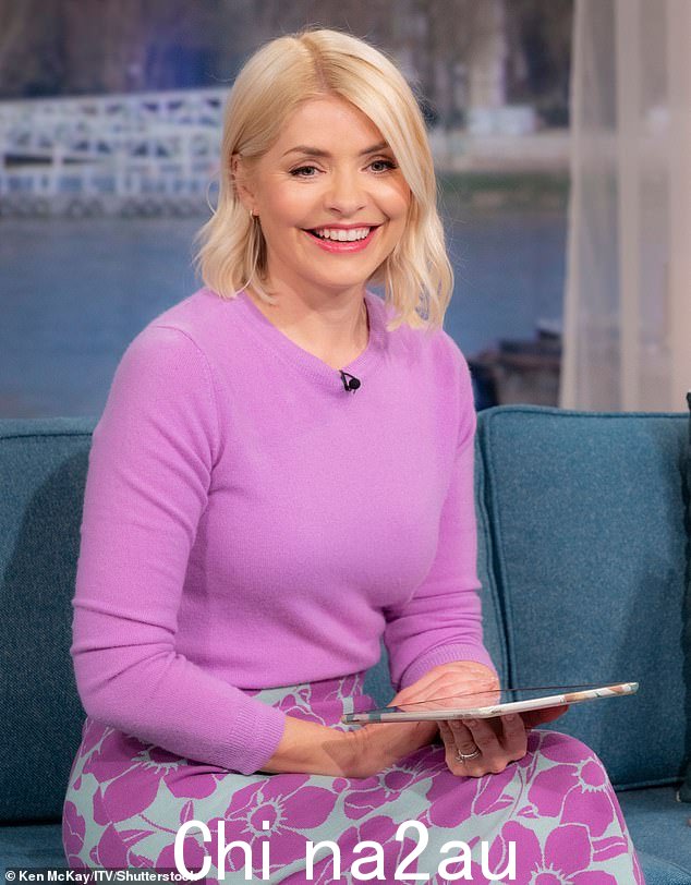 详情:Holly Willoughby 的 This Morning 联合主演 Camilla Tominey 已经公开表示在 Phillip Schofield 离开后主持人将重返节目(Holly 摄于 3 月)