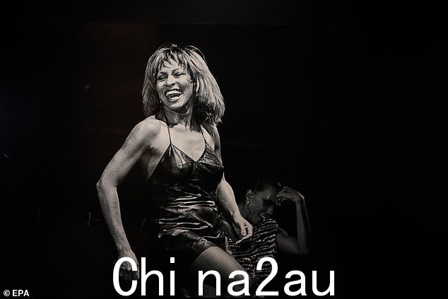 多次格莱美奖得主特纳,因包括 The Best 和 What's Love Got To With It 在内的热门歌曲而闻名,周三“和平”去世,享年 83 岁