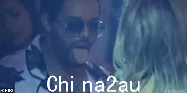 Experience: The Weeknd 合作的前提。 “我最初想用音乐行业和我所知道的一切制作一个黑暗、扭曲的童话故事,并加强它,”他解释说,并透露该情节的灵感来自于他自己的经历以及莉莉的“class=