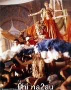 X 级“史上最烂电影”回归：海伦·米伦 (Helen Mirren) 在戛纳看到新版卡利古拉 (Caligula)