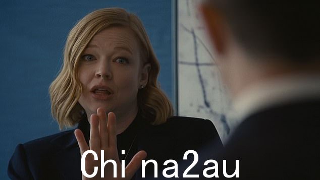 F***ing 投票给我。只要投票给我,Shiv,'Kendall 说,但 Shiv 说她不会