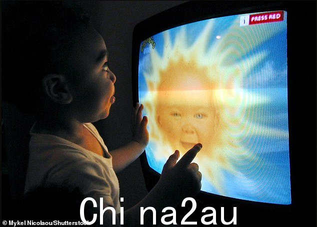 '有时候,Sun Baby 会在节目结束时拒绝出来,因为害怕受到影响,'Oi-Oi 说