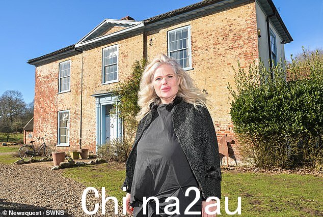 Lady Pea 和 Cator 家族的成员最近出席了 Norfolk County Court,因为租户希望阻止财产令调用为她离开财产