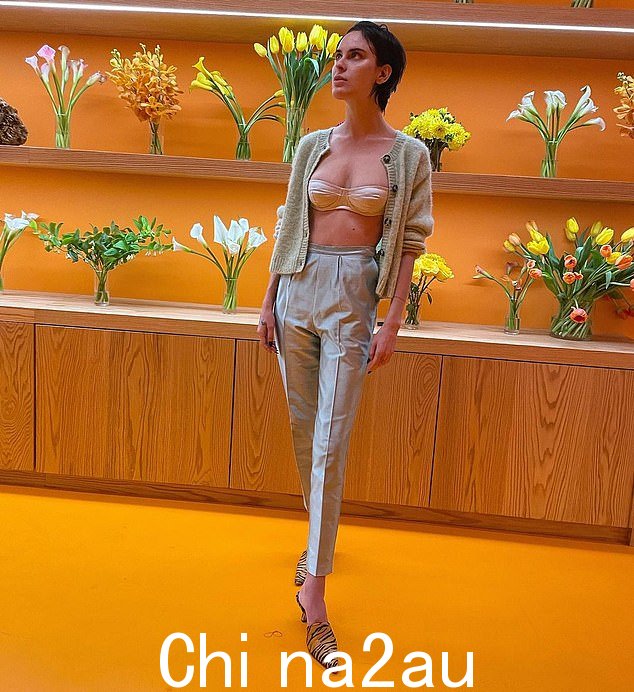 当她的父亲在 2022 年初公开宣布他的失语症诊断时,Tallulah(出现于 2022 年 6 月)自己也在与厌食症作斗争