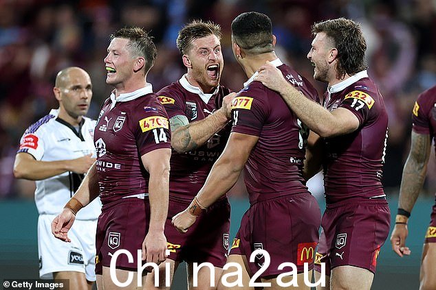 Maroons 在周三晚上再次交付,在阿德莱德的系列揭幕战中以 26-18 强攻主场击败蓝军