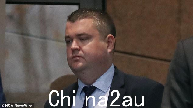 38 岁的惠特克在上周五被判两项未经同意的故意性接触罪名成立后,于周一返回墨尔本地方法院