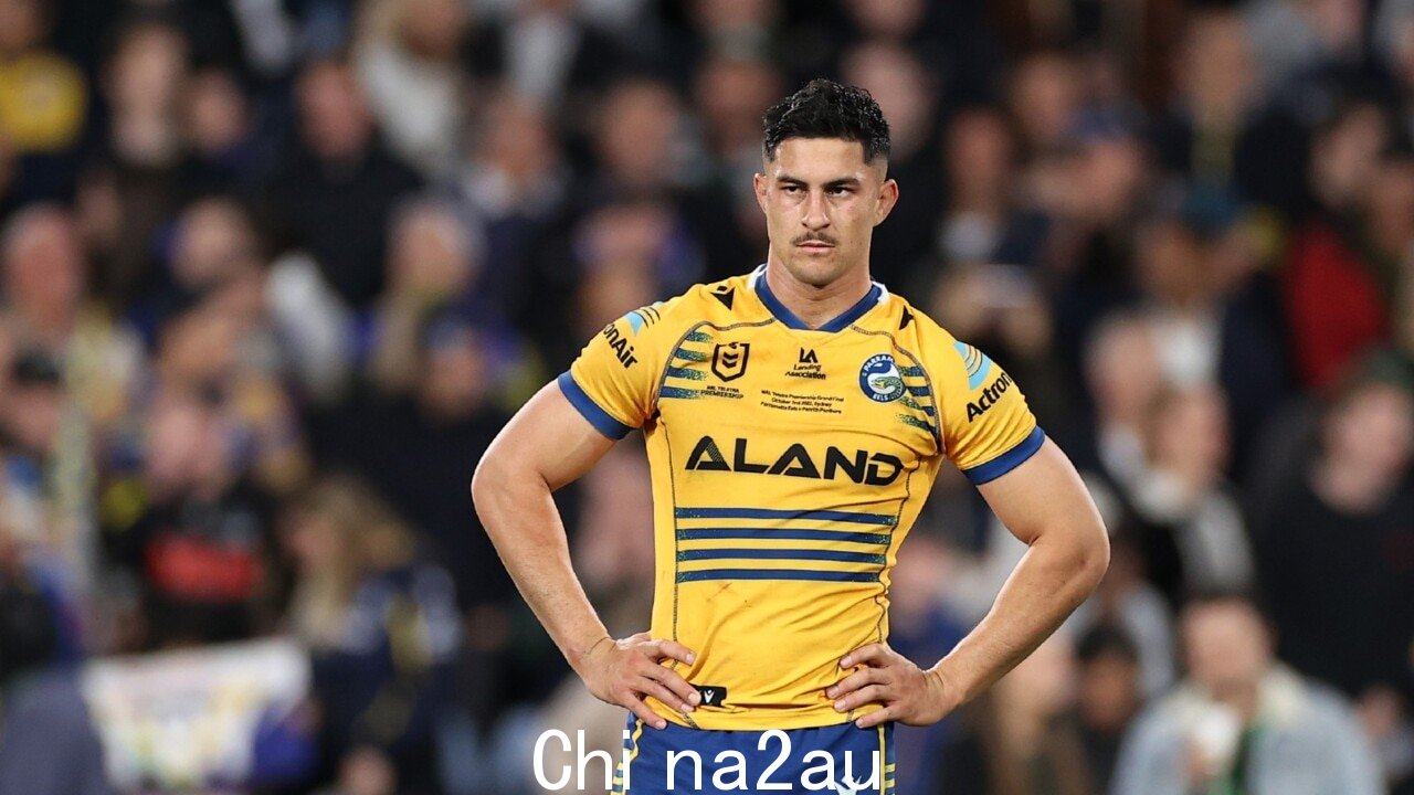 NRL player Dylan Brown to周三将因性骚扰指控而出庭” /><p>NRL 明星迪伦·布朗在等待法庭听证会结果时,已被管理机构根据无过错停职政策停职。</p><p >周三早上,Parramatta Eels 五分之一的律师在悉尼唐宁中心出庭,他的律师被控五项不同的性接触指控。</p><p>Brown 因涉嫌在 Double 未经她同意触摸一名女性的乳房而被指控星期六晚上 11 点 20 分左右,Bay 的 Golden Sheaf Hotel。</p><p>他没有在法庭上提出抗辩。Brown 的律师 David Newham 说,当晚拍摄的录像让他们相信指控是不正确的。</p> <img class=