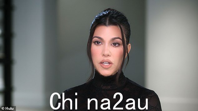 Press: 回到纽约市,Kourtney 承认她有一个“非常完整的行程”,包括时装秀和 Lemme press