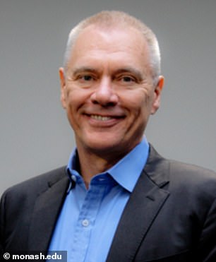 传染病政策专家 Bill Bowtell 教授说 Covid 不是'后视镜'