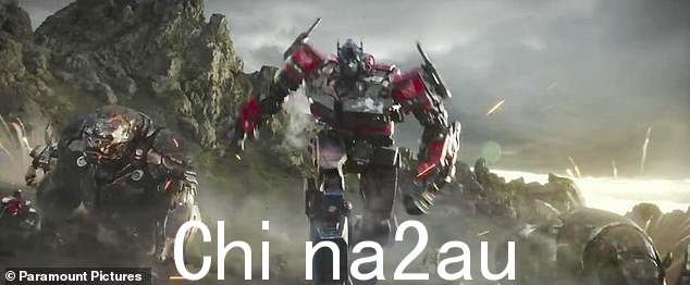 这是通常的超长、超大声、半令人愉快的盛会,愚蠢的情节和碰撞的金属作为好的机器人,在几个强制性人类的帮助下努力从“邪恶的上帝”Unicron 那里保留一个隐藏已久的密钥