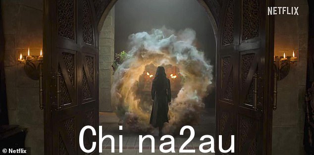 魔法:在预言性的画外音中,猎魔人揭示了'我们所看到的危险预示着一个更加险恶的未来'