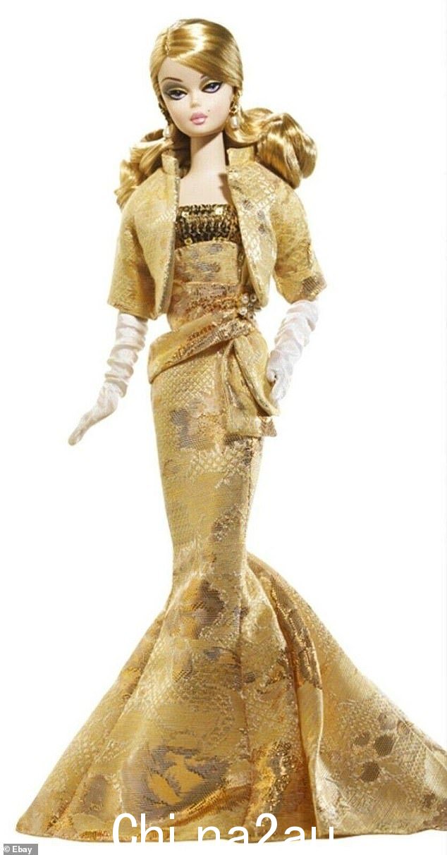 Golden Gala Barbie 庆祝芭比诞生 50 周年,仅制作了 1,200 个令人惊艳的玩具