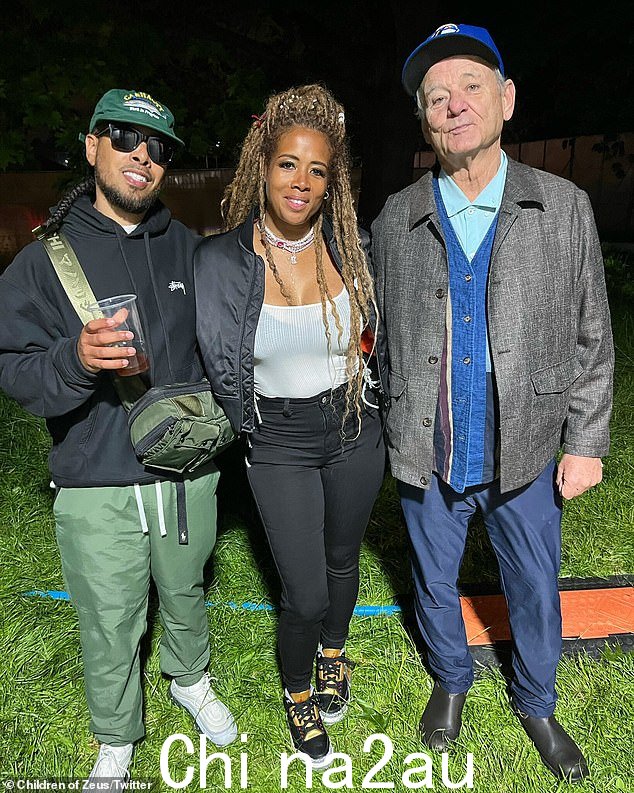 当美国 R&B 明星 Kelis(中间,Bill Murray 旁边,右)上周在伦敦南部的 Mighty Hoopla 音乐节上表演时,歌迷听到她高唱一些老歌并不感到惊讶来自超过 25 年的辉煌职业生涯