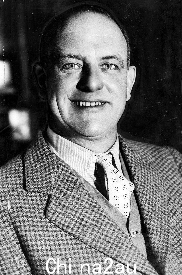 出版商重写了 Wodehouse(如图)的 Jeeves 和 Wooster 书籍,以删除“不可接受的”散文,四月
