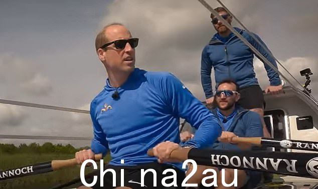 威尔士亲王凭借 h is all-action 图片赢得了越来越多的追随者。在这里,他划船为温莎多尼湖的心理健康慈善项目筹集资金。它在 Instagram 上发布肯辛顿宫纪念 Mental Health Awareness Week