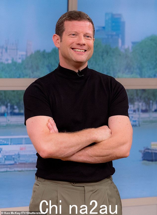 Dermot O'Leary 因主持 The X Factor 而出名,主持人于 2020 年今天早上加入,与 Alison Hammond 一起在周五演出