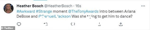 试图追根究底:另一个人试图弄清楚 Ariana 和 Samuel L. Jackson 之间发生了什么,推测她可能一直在试图让他跳舞