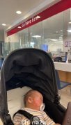 跟进！莫州一名10周大婴儿的脸在幼儿园被抓伤。幼儿园回应 教育部介入调查（图）