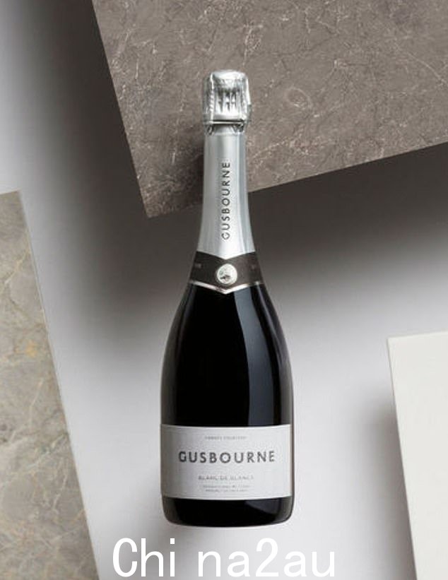 Gusbourne Blanc de Blancs 2018 年获得了最佳展示奖,而汉普郡、苏塞克斯和肯特郡的酿酒师也获得了金牌