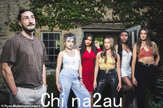 粉丝最爱:最近被商业广播公司取消的是热门相亲节目一周五次约会