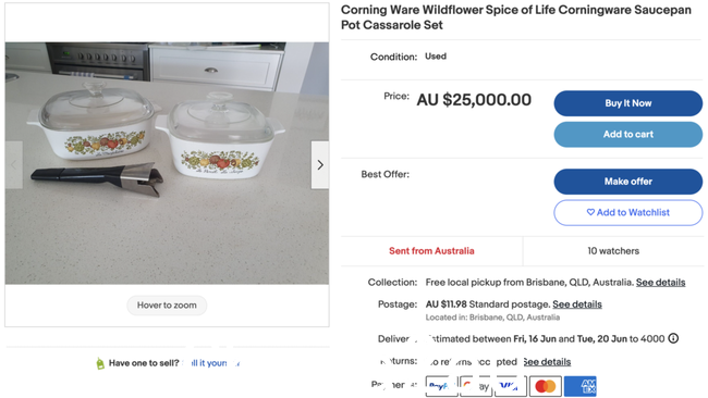 一位eBay卖家在询问这两件 25,000 美元。