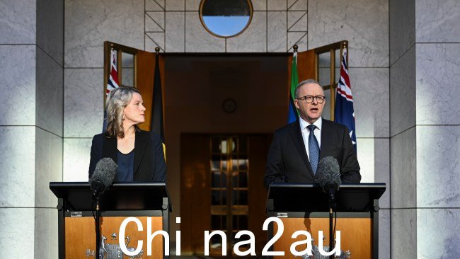 总理 Anthony Albanese 和内政部长兼部长负责网络安全的克莱尔·奥尼尔 (Clare O'Neil) 周四宣布了这项立法。图片:NCA NewsWire / Martin Ollman
