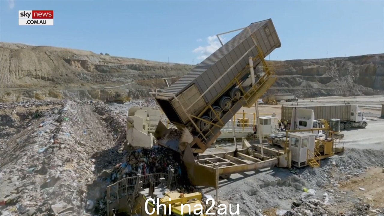澳大利亚的包装业将实施新的废物法规” /><p>在发现包装显示不正确的过敏信息后,一种在西澳大利亚销售的流行糖果被紧急召回。</p><p>总部位于珀斯的美食甜点公司 Coffee Table Delights 发布在发现包装中含有麸质后,召回了其 Meringue 甜点,这些包装上贴有不准确的“无麸质”标签。</p><p>从货架上撤下的蛋白甜饼是 45 克品种,标明最佳食用日期为 8 月2, 2023.</p><blockquote class=