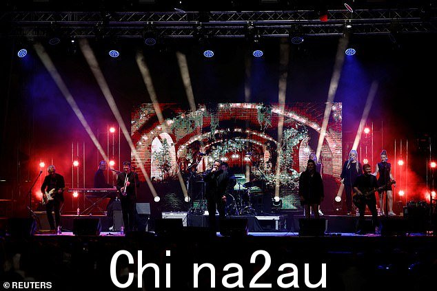 他让人们对他是一位才华横溢的音乐家毫无疑问