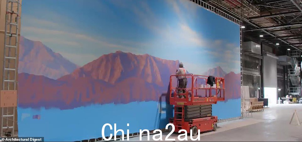 Hand painted: 有人看到画了惊人的背景