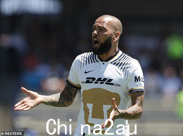 Alves 继续为自己的清白辩护,并坚称已获得同意