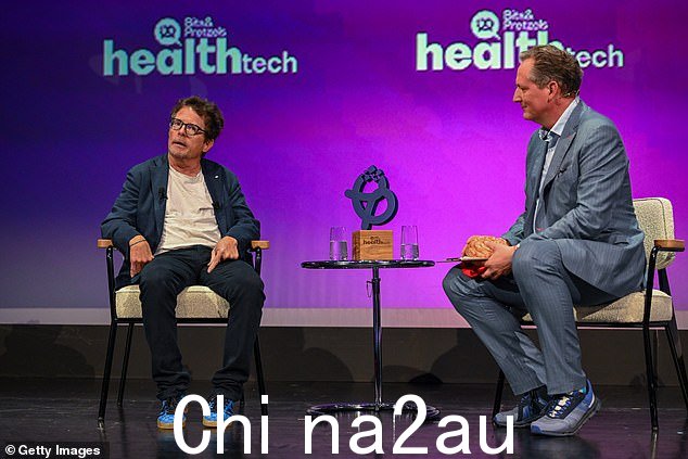 荣誉:他对观众说:'我非常感谢你们,你们的奉献精神,你们中的许多人为这个领域带来了如此多的智慧、好奇心和热情